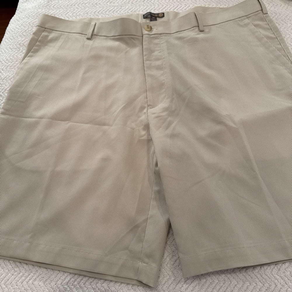 Peter Millar Wicking e4 Golf Short 40 White Tan Stripe 9 Inseam Performance NWOT